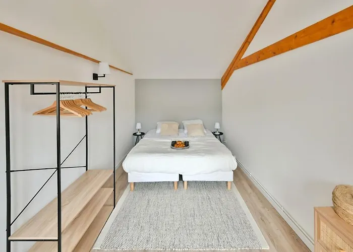 La Maison Des Falaises - 2 Places De Parking Holiday home