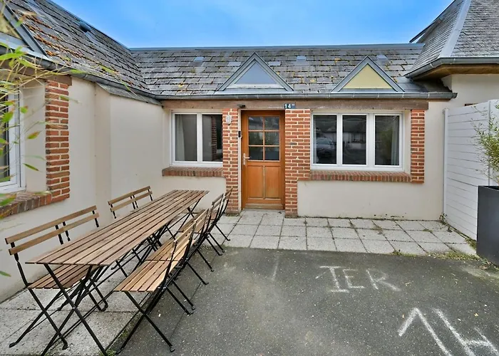 La Maison Des Falaises - 2 Places De Parking Holiday home *